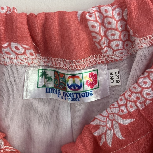 India Boutique Pink and White Feather Print Chemise - Picture 3 of 5